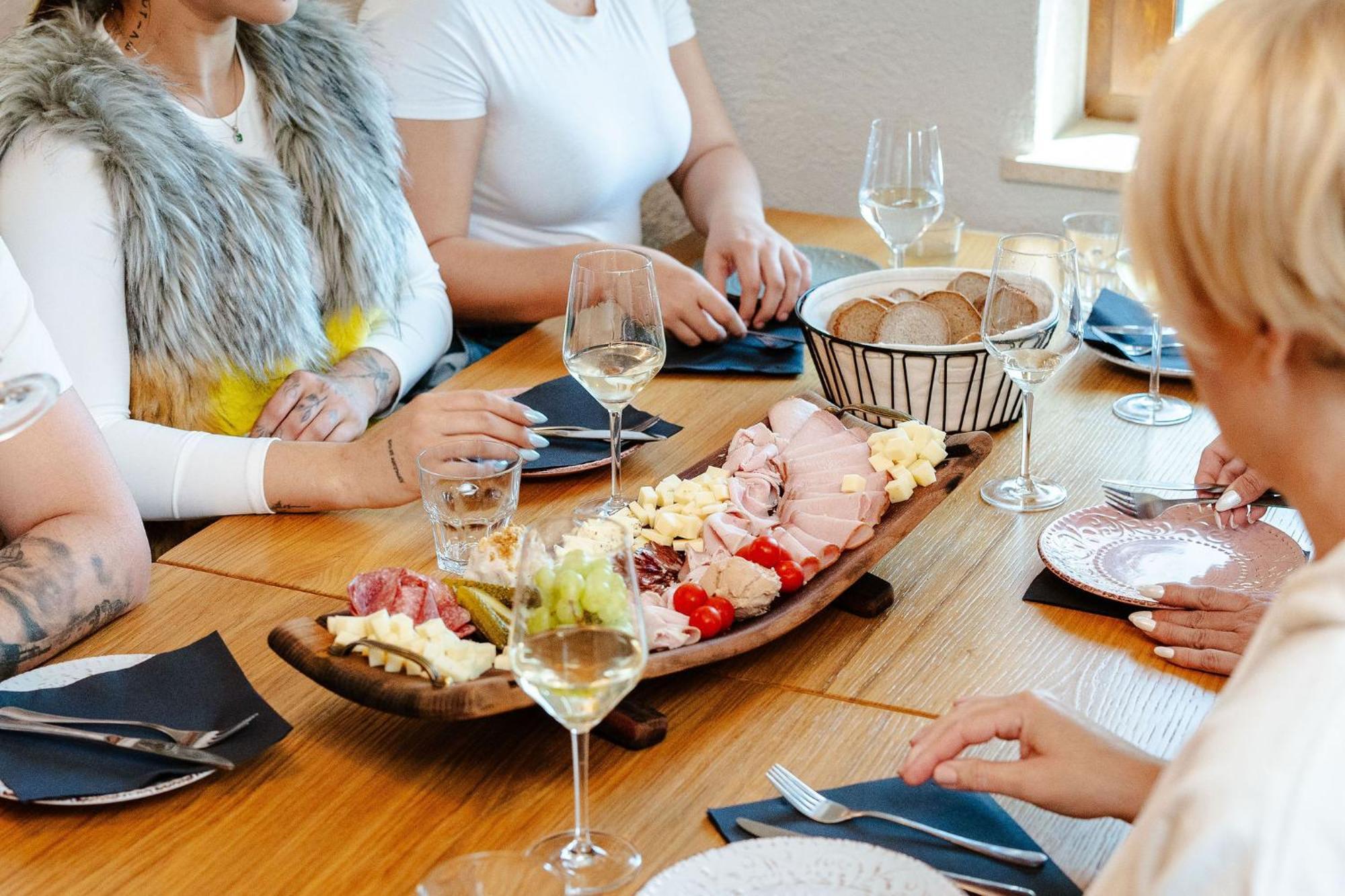 Farm stay Zelena Oaza - Miklavz pri Ormozu