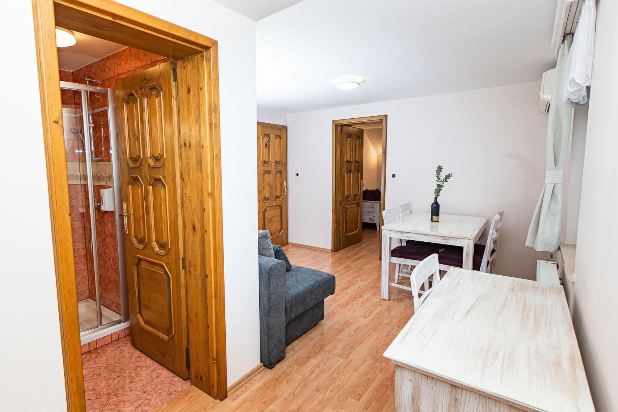 Farm stay Zelena Oaza - *