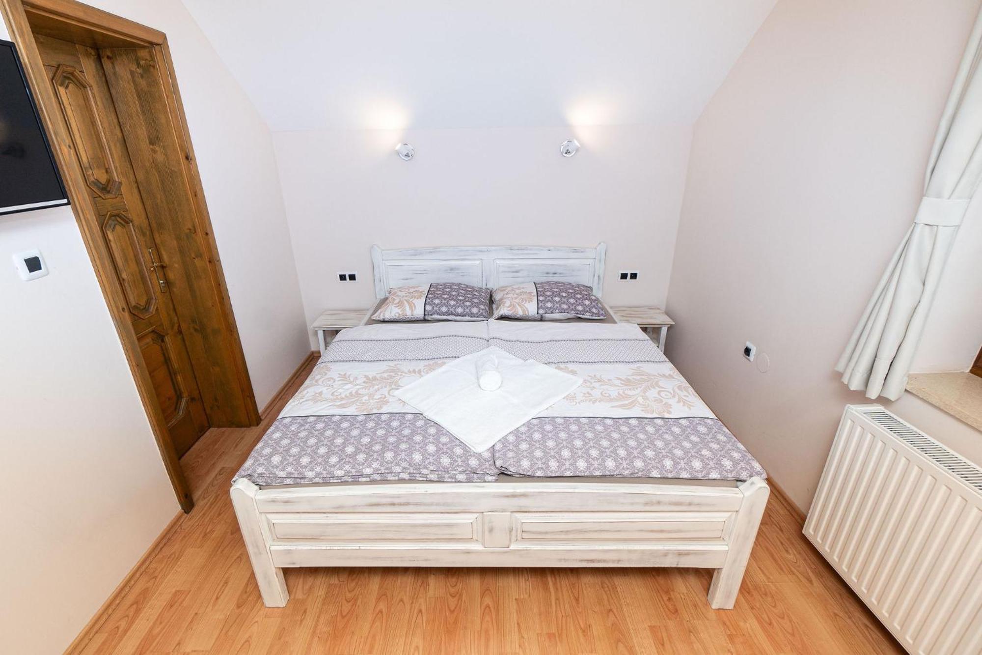 Farm stay Zelena Oaza - *