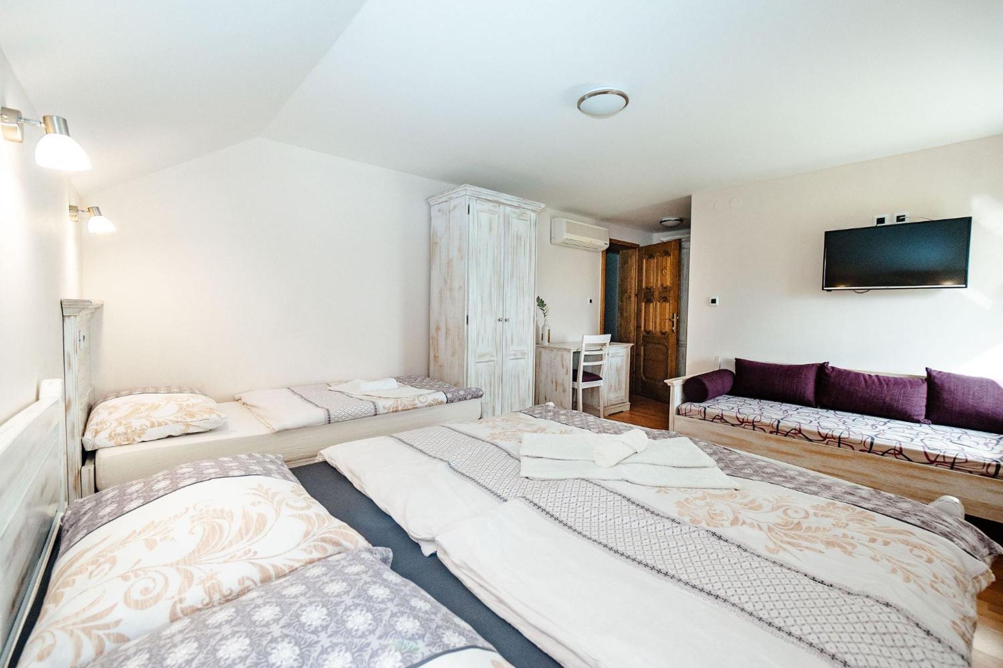 Zelena Oaza - Farm stay Miklavz pri Ormozu